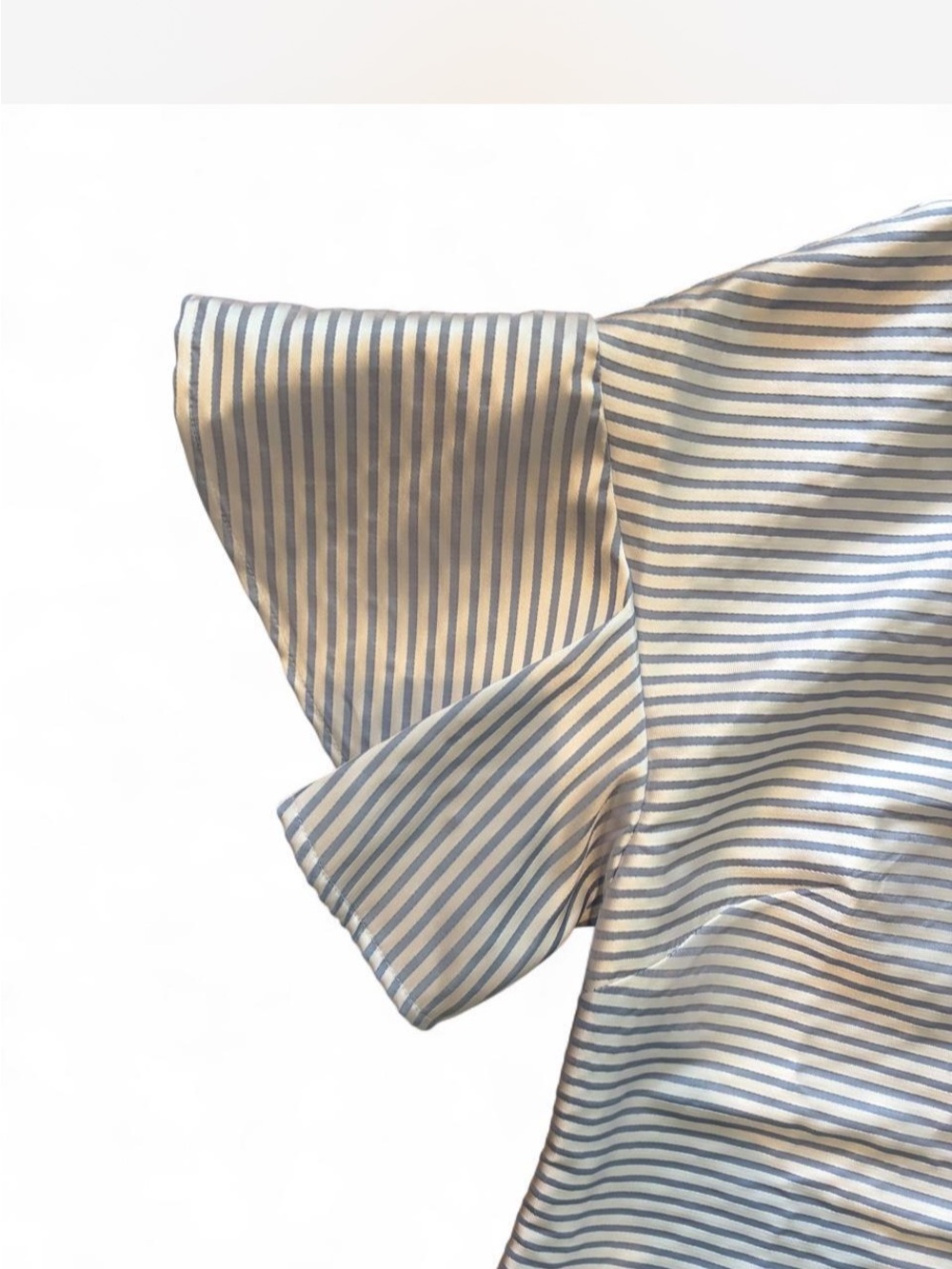 Banana Republic Striped Boatneck Tee Light Blue & White blouse top satin - Picture 8 of 9